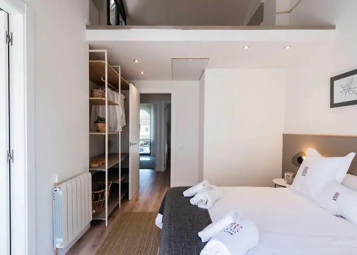 Apartament Petit Luxe Tobella Esquerra Terrassa