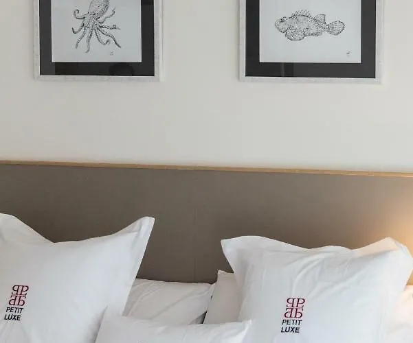 Petit Luxe Tobella Esquerra Apartment Terrassa